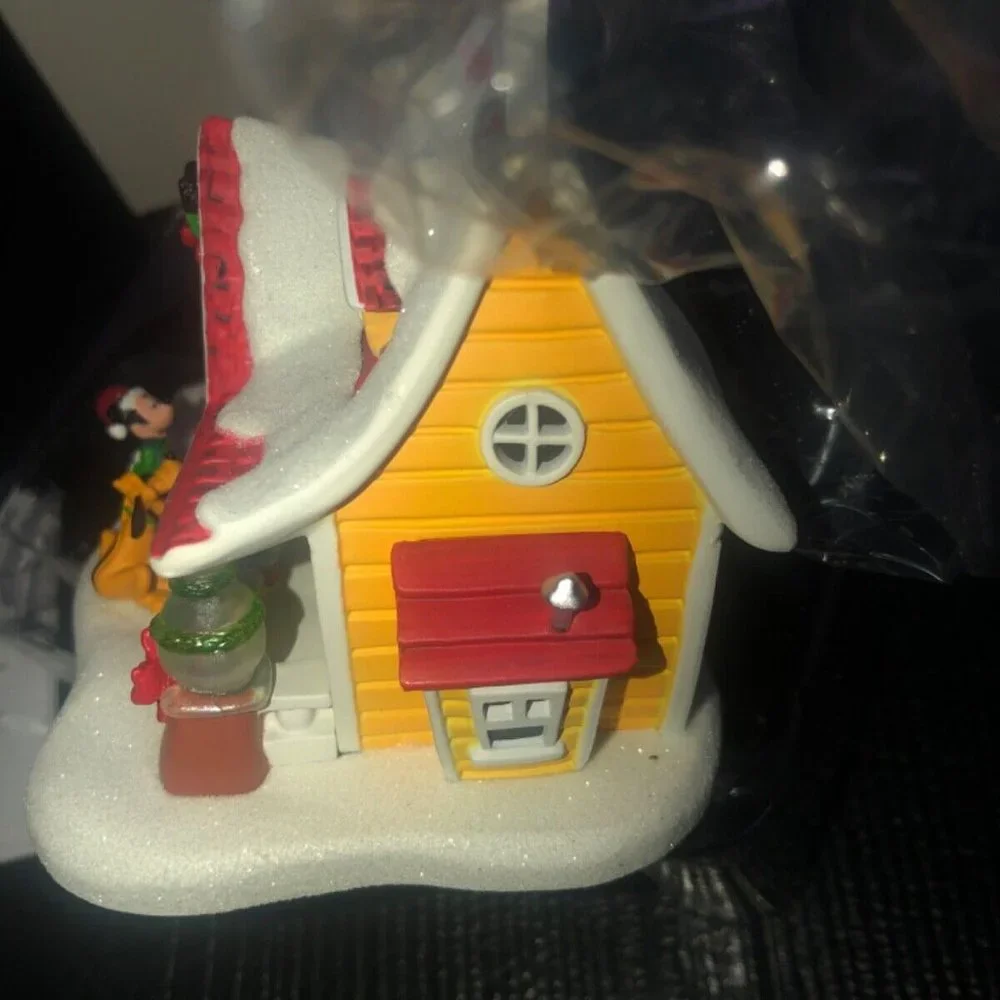 Hallmark Keepsake Christmas Ornament‎ Disney Deck The House Mickey Pluto